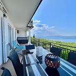 Luxurious In With Swimming Pool *