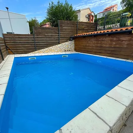 Luxurious In With Swimming Pool * Dramalj