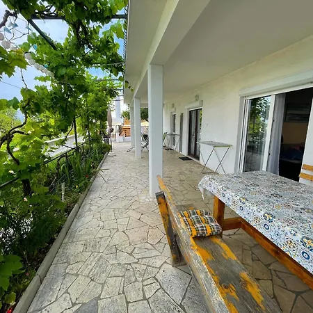 Apartment Luxurious In With Swimming Pool Dramalj